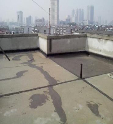 崇川漏水维修 楼顶漏水是什么原因，楼顶漏水维修方法是什么?